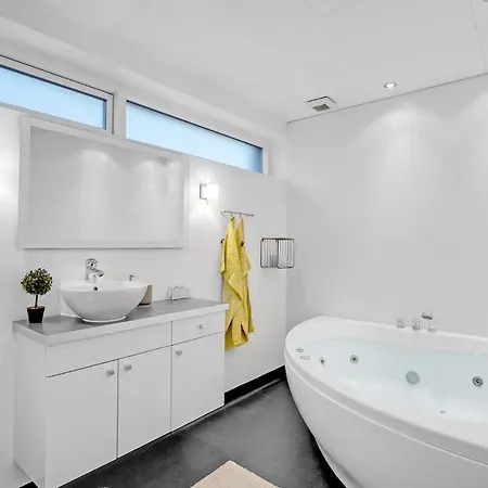Casa vacanze 2 Bedroom Cozy In